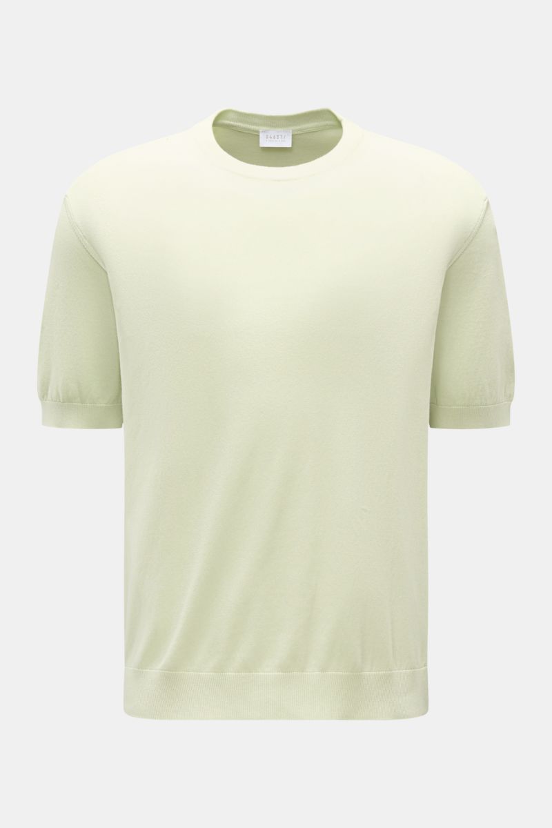 Front view of 04651/ A trip in a bag Short sleeve jumper 'Pima Cotton' pastel green made of pure Pima cotton, soft feel, very fine knit, slim fit, crew neck, flexible ribbed bands, airy knit ideal for warm weather.