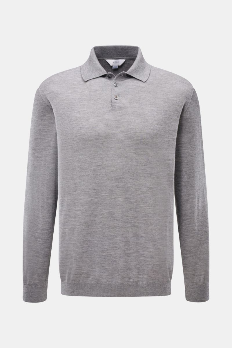 Front view of Malo Knit polo grey melange in soft, fine knit cashmere and silk blend with slim fit, dress-shirt collar, three-button placket, and ribbed bands.

Description:
An everyday essential: This soft knit polo by MALO is made of fine fabric in c