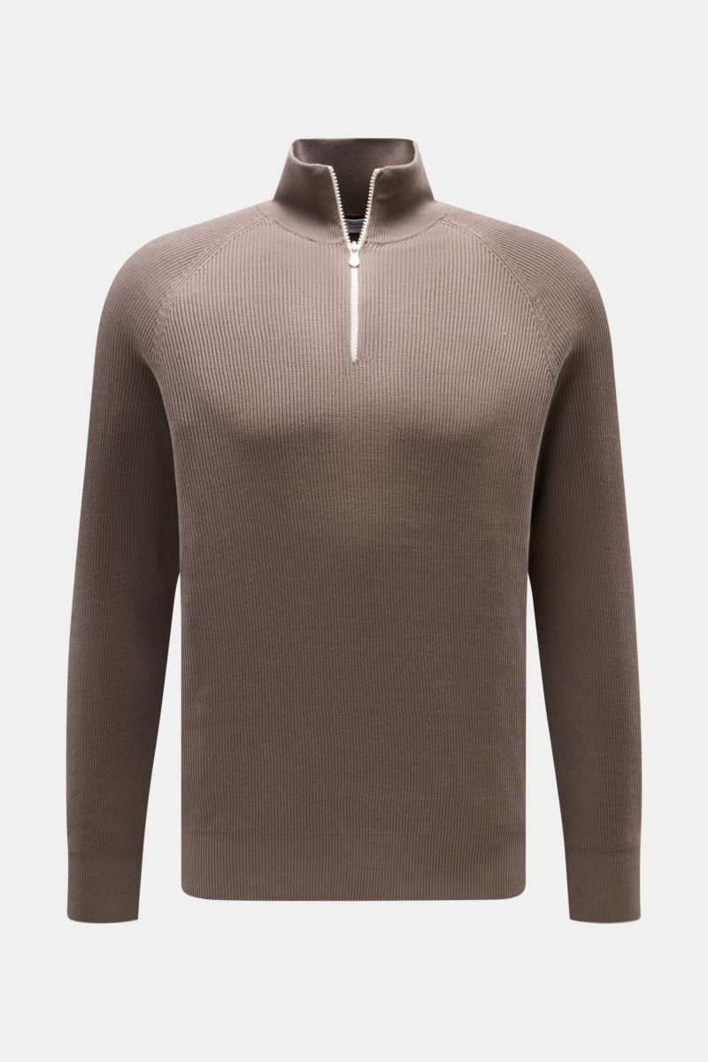 Alt tag (max 125 characters): Front view of Brunello Cucinelli Troyer taupe in fine knit cotton with zipper collar, slim contrast edges, and rib cuffs.

Detailed description: 
Casual-Eleganz auf höchstem Niveau: Der Troyer von BRUNELLO CUCINELLI aus ed