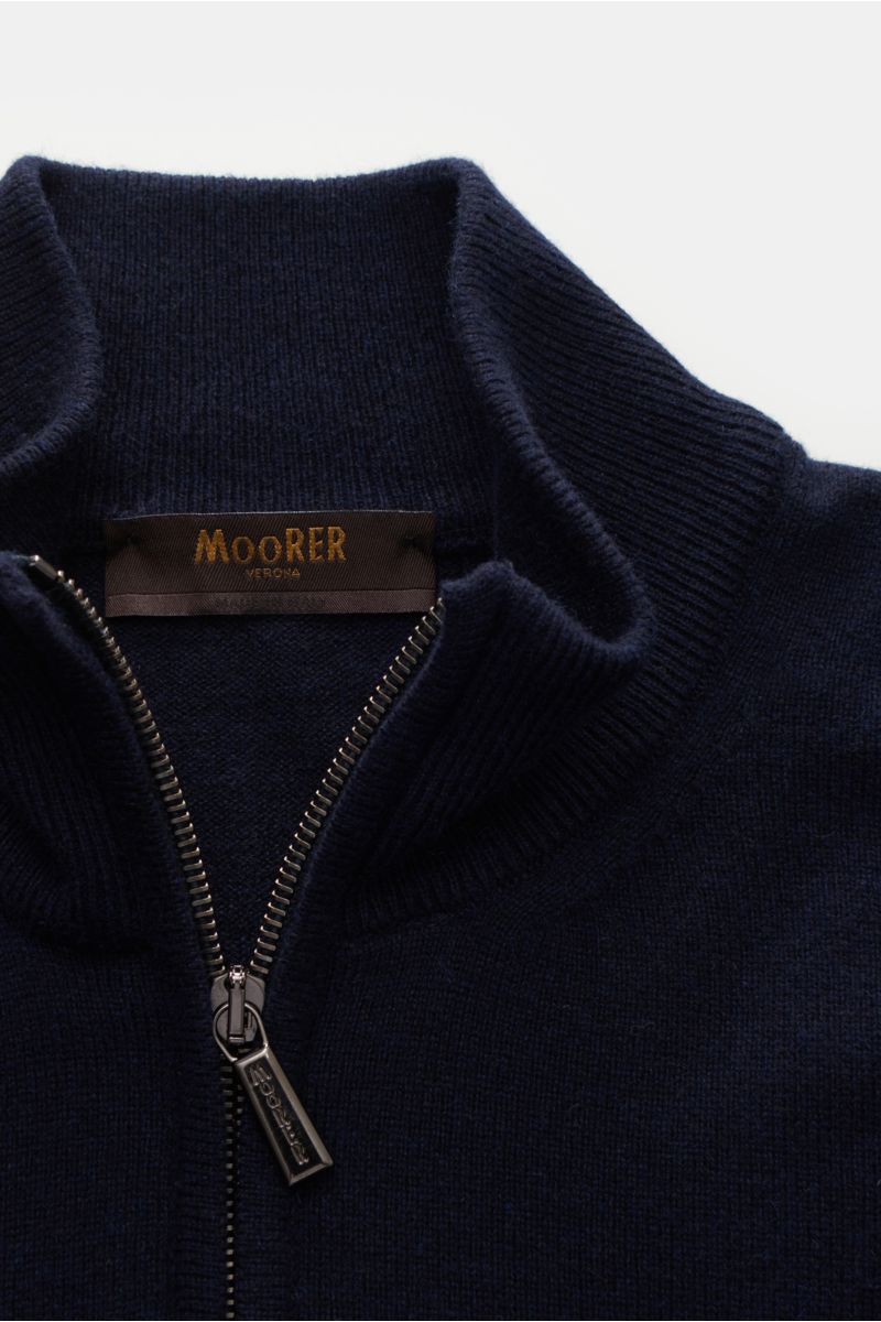 Close-up front view of the navy Moorer Troyer 'Terni' featuring a Troyer collar with zipper, mix of cashmere and silk, soft touch, fine knit, regular fit, flexible rib cuffs, made in Italy.