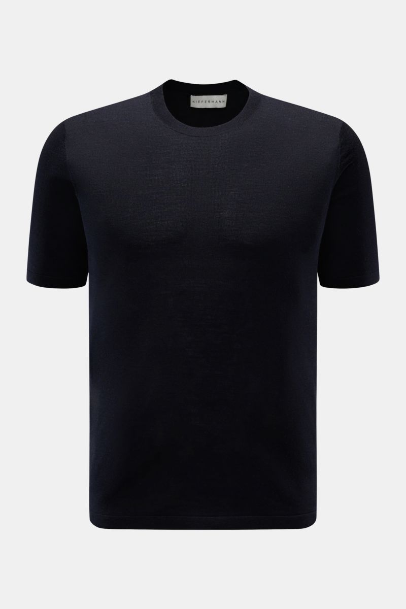 Kiefermann Merino Kurzarmpullover 'Georgs' dark navy, Slim Fit, Rundhalsausschnitt, feines Strickbild, weicher Griff, reine Merinowolle, frontale Perspektive.