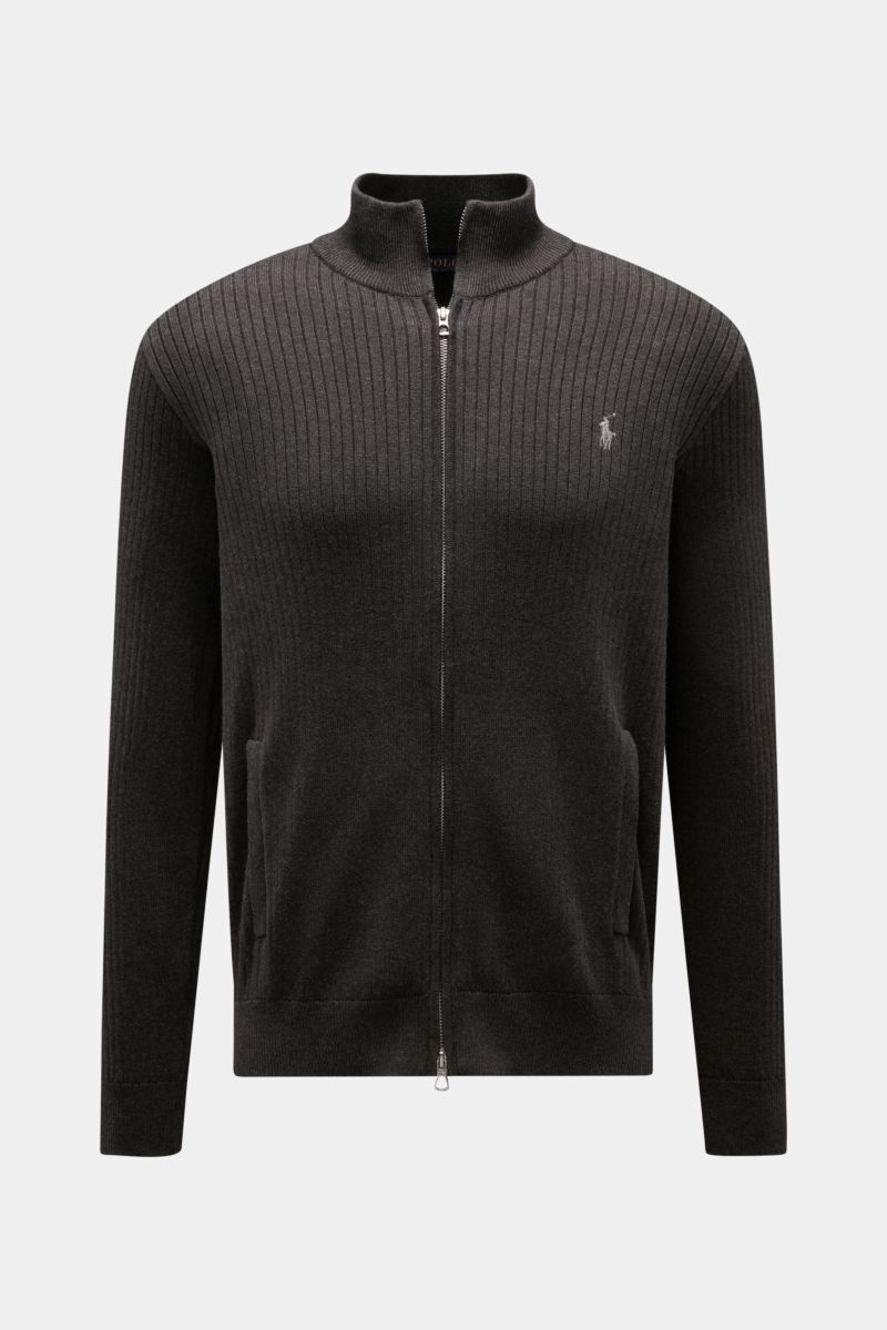 Front view of Polo Ralph Lauren Cardigan anthracite in ribbed pure cotton with concealed two-way zip, elasticated bands, and embroidered polo player logo.

This ribbed cardigan in pure cotton by POLO RALPH LAUREN adds an extra layer of comfort from spr