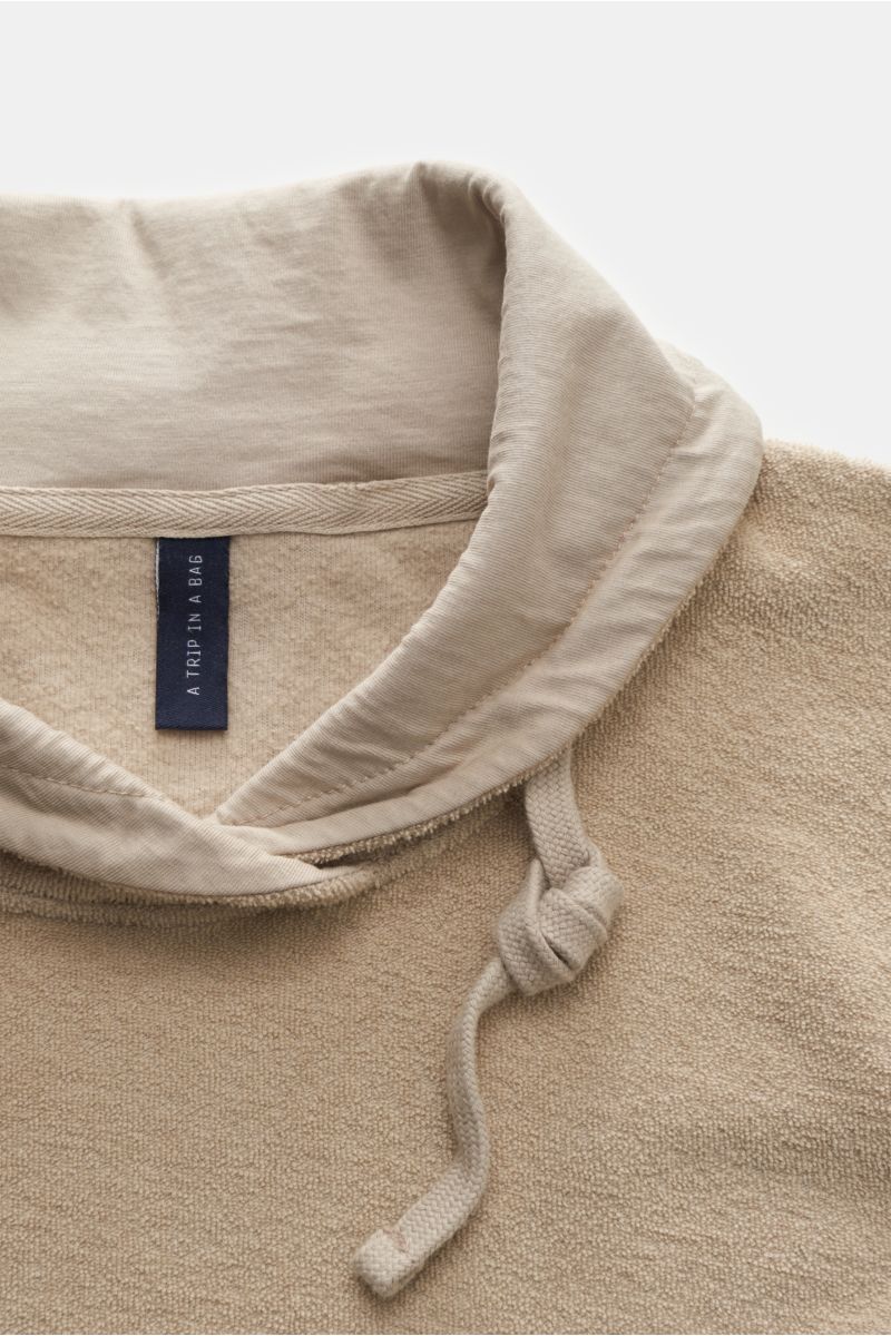 04651/ A trip in a bag Terry hooded jumper 'Terry Turtle' beige