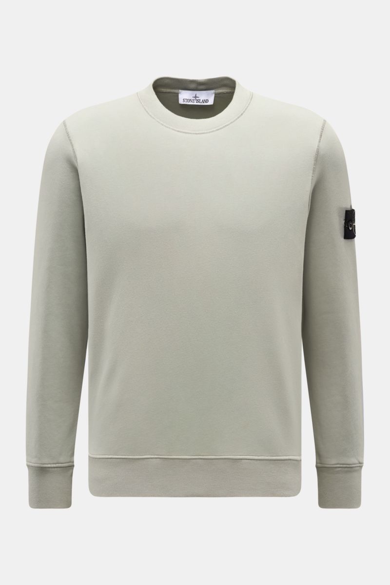 Stone Island Rundhals-Sweatshirt 'Basic Sweat' salbei, Vorderansicht, Baumwolle, weicher Griff, Regular Fit, Kompass-Badge am Oberarm, Rippbündchen.