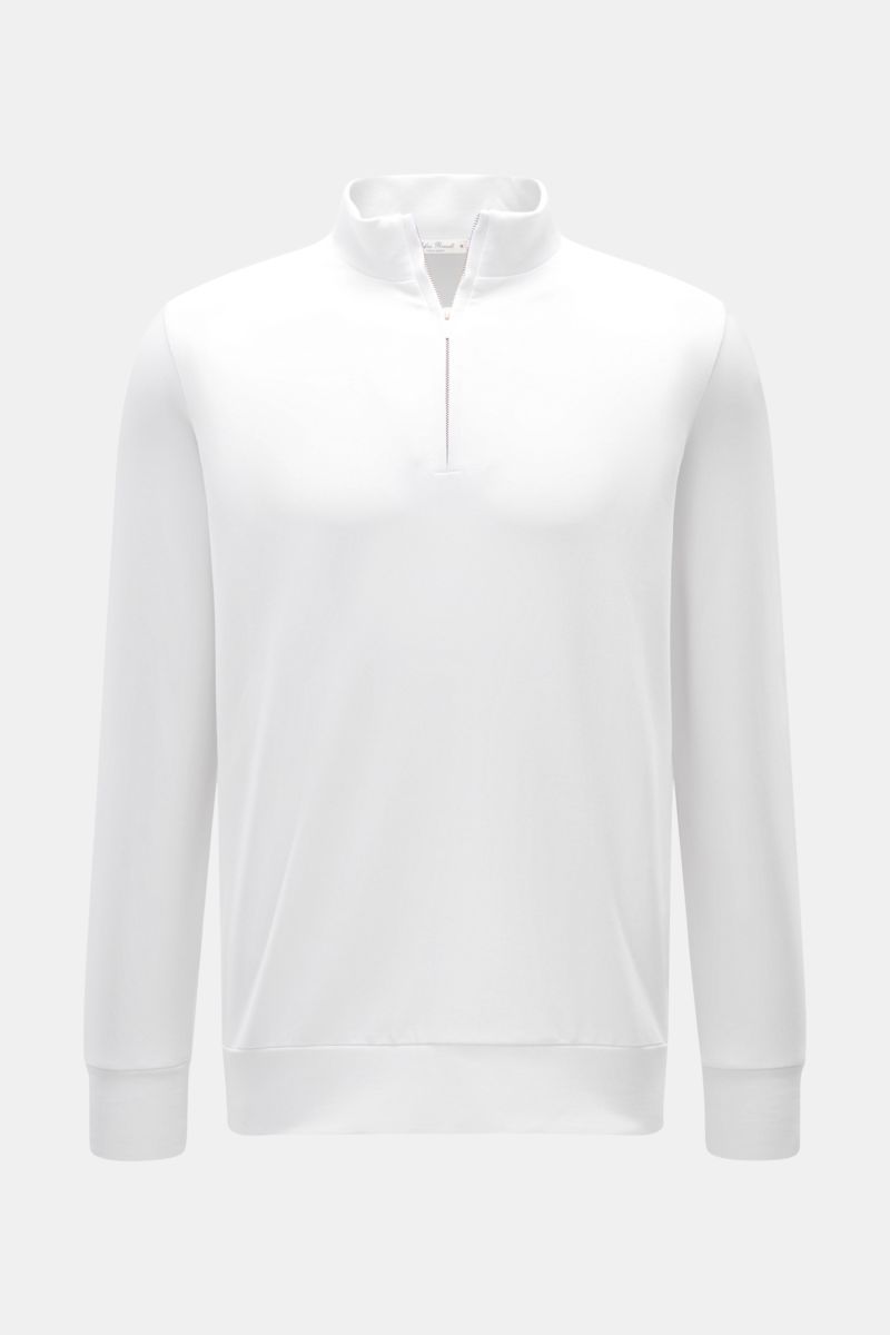 Front view of the Stefan Brandt Sweat-Troyer 'Joar' weiß, a white long-sleeve sweatshirt with a standing collar and zipper. Luxus, den man spürt: Selbst ein Basic wie der Sweat-Troyer 'Joar' wird bei 