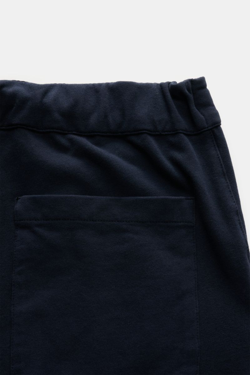 04651/ A trip in a bag Sweat shorts navy