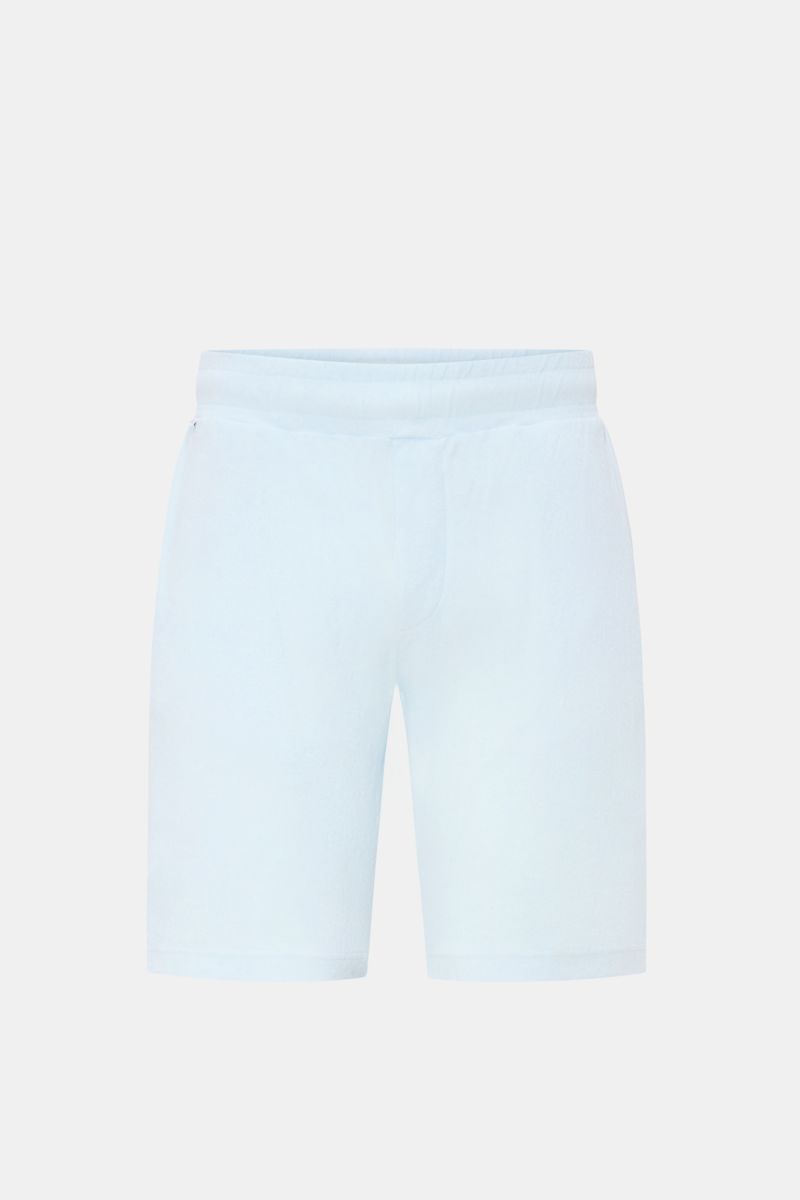 Front view of 04651/ A trip in a bag Terry shorts 'Terry' pastel blue, soft terrycloth cotton, elastic waistband, French and hip pockets, garment-dyed, regular fit. 

Description: With the model 'Terry' 04651/ A TRIP IN A BAG presents a comfortable pai