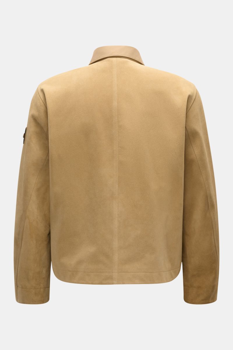Stone Island Suede jacket 'Ghost Piece' light brown shown from the back, featuring supple split cowhide and a turn-down collar. Casual statement piece with authentic leather craftsmanship: The suede jacket 'Split Leather S.I. Ghost' from the Ghost Capsule
