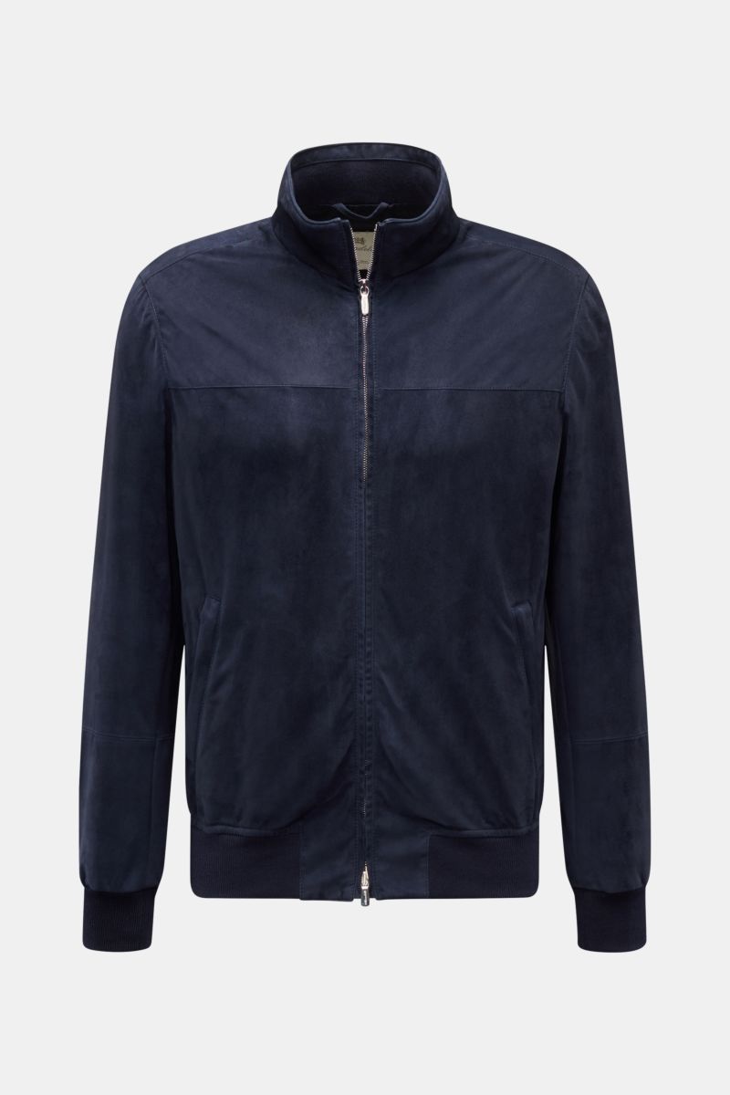 Mandelli Veloursleder-Blouson navy in Slim Fit, aus softem Ziegen-Veloursleder, Frontansicht mit Stehkragen, Zwei-Wege-Reißverschluss, Leistentaschen, elastischen Bündchen.