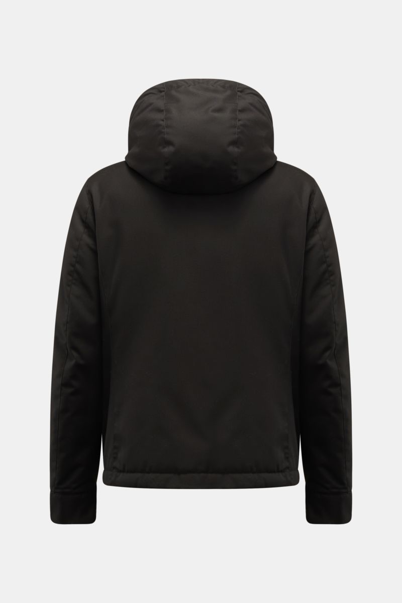 Moorer Daunenjacke 'Albini' schwarz, Rückansicht, kurzer Schnitt, wasserabweisend, mit abnehmbarer Kapuze, Slim Fit, Daunenfüllung, Viskose-Microfaser-Mix.