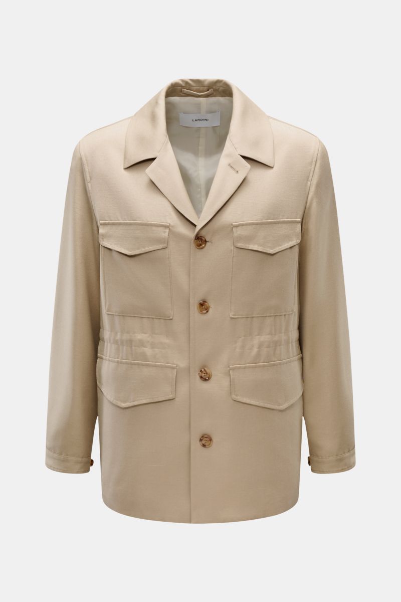 Front view of Lardini Jacket 'Panosh' beige, a slim-fit between-seasons field jacket in viscose with silk, featuring a four-button placket, adjustable lapel, patch breast and hip pockets with flaps, adjustable waist, smooth lining, and one inside pocket.