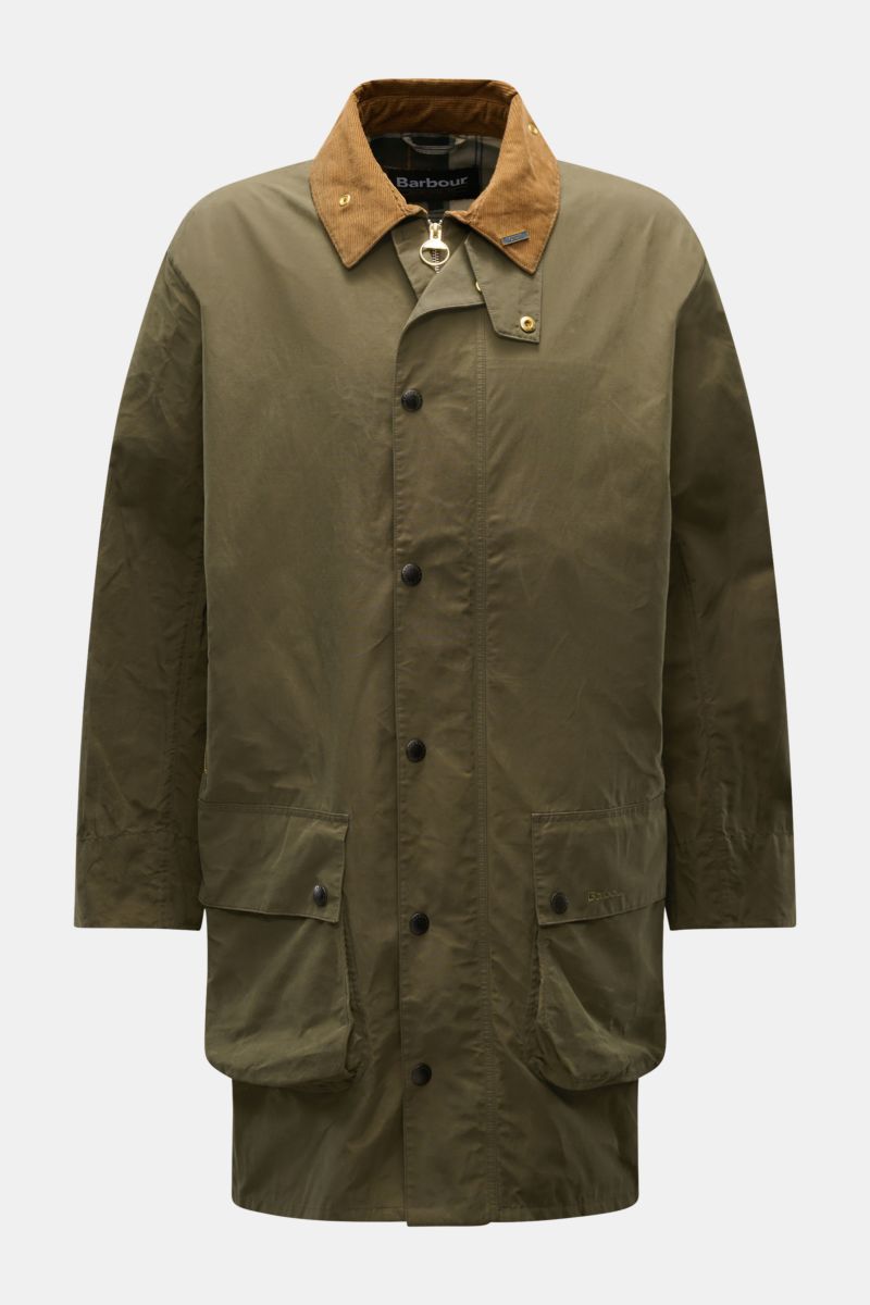 Front view of Barbour Waxed jacket 'Icons Border Casual' olive in waxed cotton with corduroy collar, flap pockets, and snap buttons.

Description: Perfectly equipped for the transitional season: The waxed jacket 'Border' combines dependable weather pro