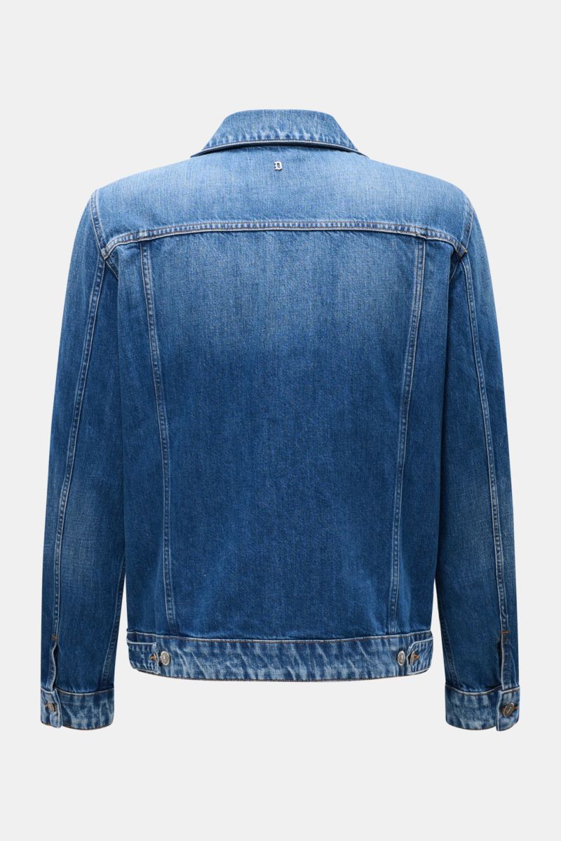 Back view of Dondup Denim jacket blue in slim fit, pure cotton denim with contrasting seams and logo initial on collar.

Timeless denim essential: The DONDUP denim jacket is perfect for stylish casual looks this spring.

Denim made of pure 