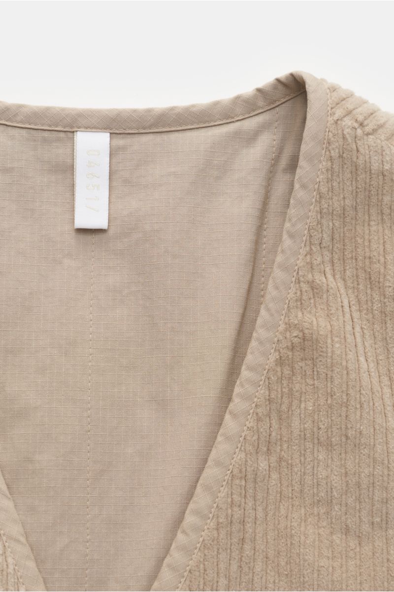 04651/ A trip in a bag Cordweste 'Oyster' beige