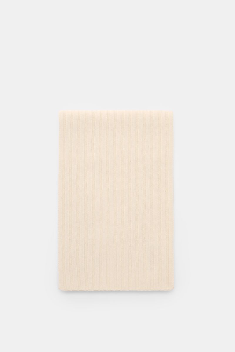 von Braun Cashmere Schal offwhite, flach liegend fotografiert, reiner mongolischer Cashmere, weicher Griff, feines Rippstrick-Design, ca. 169x25 cm