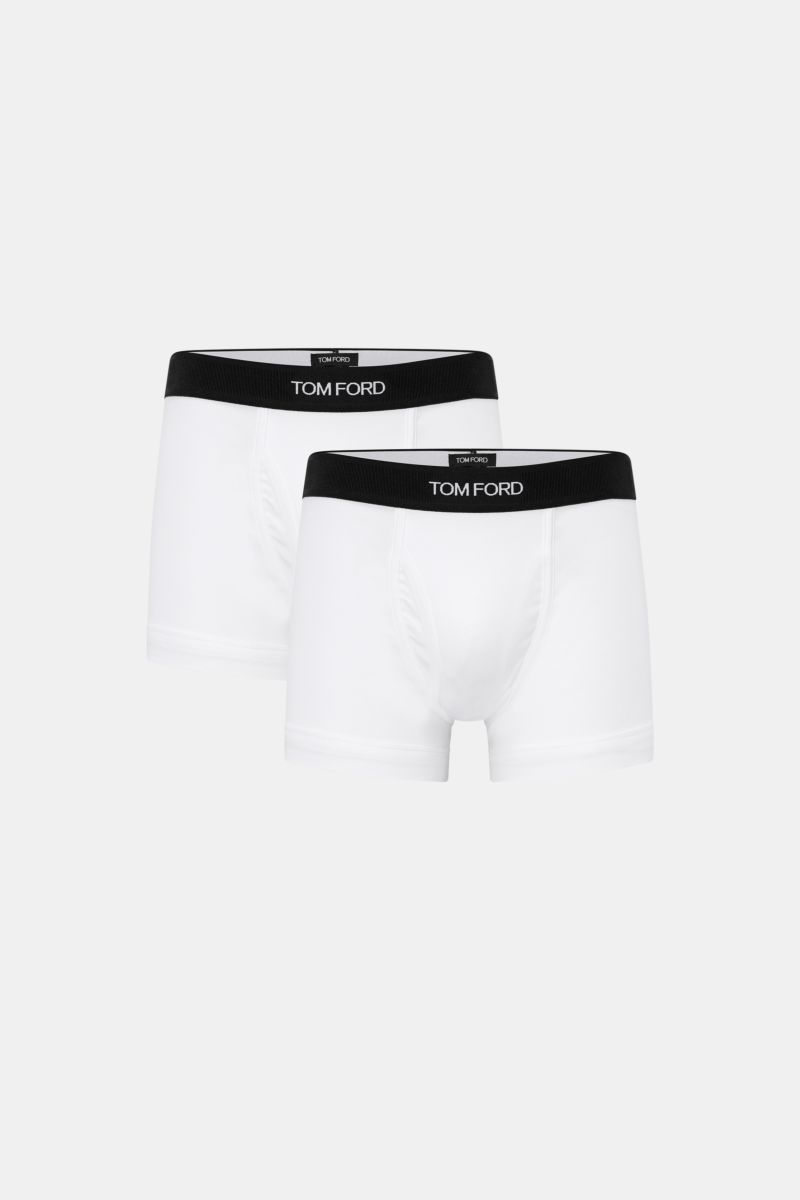 Tom Ford Boxershorts 2er-Set weiß, von vorne fotografiert, sportlich, schlicht, luxuriös mit elastischem Bund und seitlichem Eingriff.