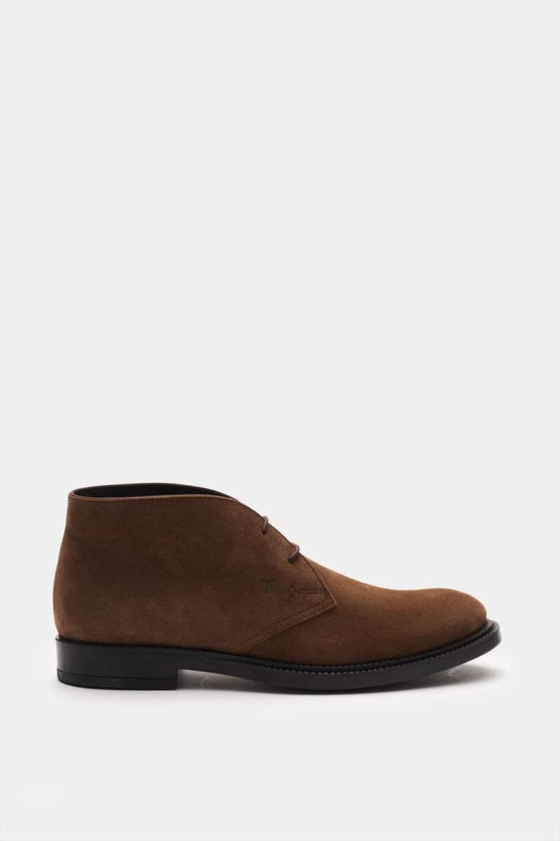 Desert boots brown