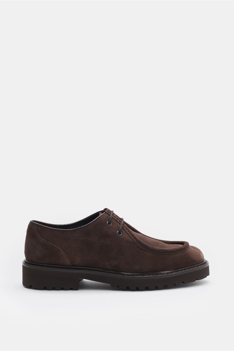 Dress shoes brown
