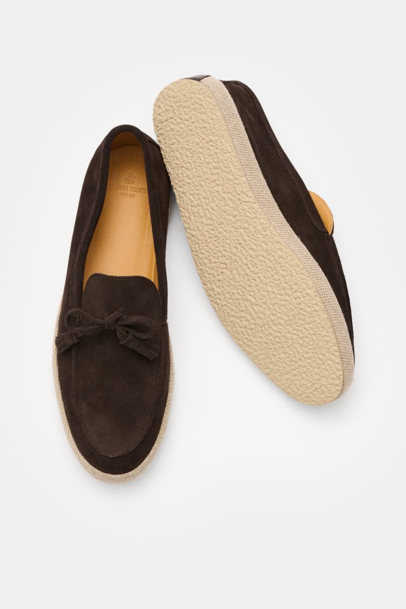 Ludwig Reiter Espadrilles 'Portoges' dunkelbraun, von oben fotografiert, hydrophobiertes Veloursleder, schmale Silhouette, Tassel, Lederfutter, flexible Kautschuksohle.