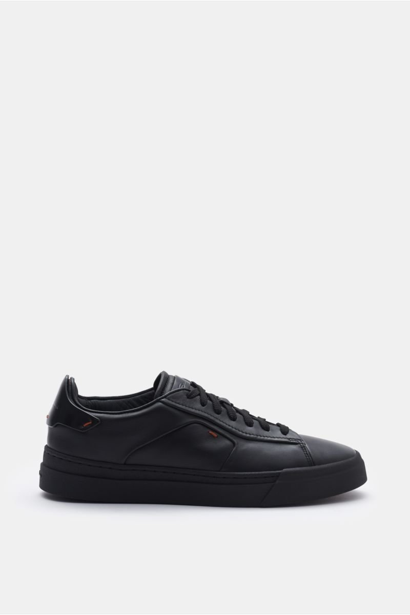 Sneakers black
