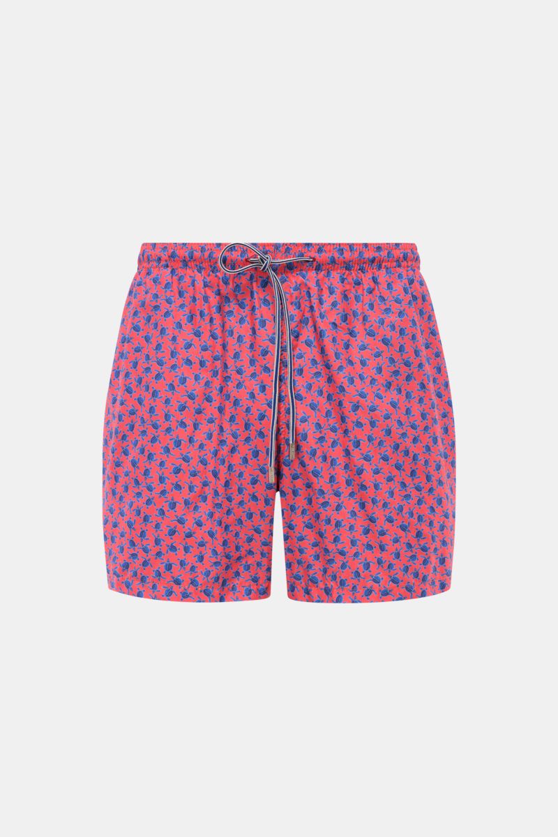 Front view of Zeybra Portofino 1962 Badeshorts 'Tatarughe' rot/blau gemustert with short cut and bright turtle pattern, elastic waistband with drawstring, side and back pockets, short side slits, made of smooth microfiber with soft mesh lining. Eyecatcher