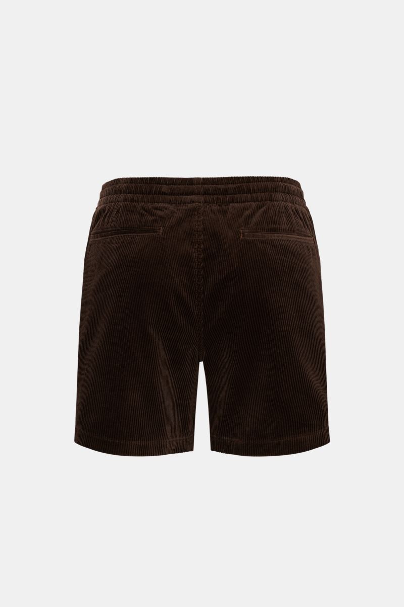 Rear view of Polo Ralph Lauren Cord-Shorts dunkelbraun in dark brown corduroy with elastic waistband, tunnel drawstring, French pockets, piped back pockets, and logo embroidery, made of pure cotton with a soft feel and regular fit. Die legeren Shorts a