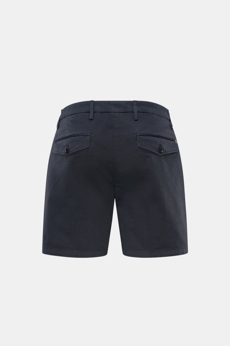 Dondup Shorts 'Manheim' navy, Rückansicht, hohe Leibhöhe, Regular Fit, elastische Baumwolle, französische Taschen, Gesäßtaschen mit Patte und Knopf.