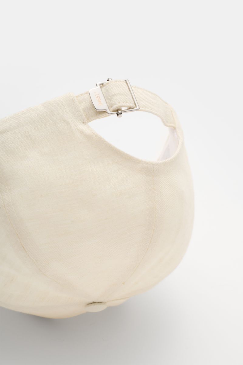 04651/ A trip in a bag Baseball-Cap 'Linen' creme meliert aus reinem Leinen, Six-Panel-Stil, verstellbarer Verschluss, leichte Haptik, Rückansicht.