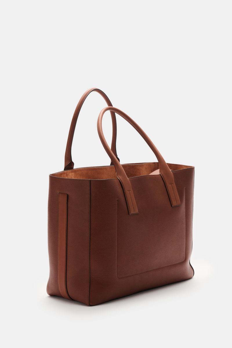 Side view of a Tom Ford Shopper rotbraun in grained calf leather with smooth leather details, silver hardware, spacious interior, and subtle logo embossing.
