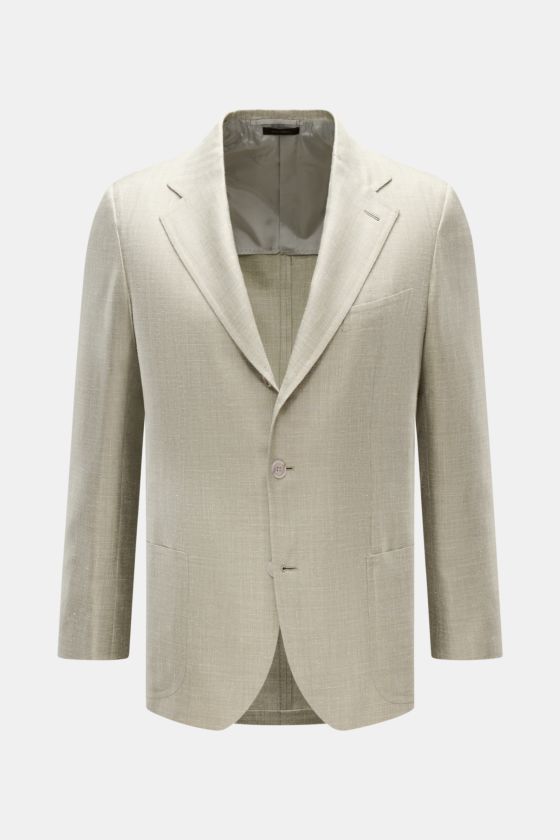 Brioni Sakko 'Amalfi' salbei meliert, frontale Ansicht, Slim Fit, Woll-Seiden-Leinen-Mix, taillierter Drei-Knopf-Stil, fallendes Revers, Brust- und aufgesetzte Hüfttaschen. Brioni Sakko 'Amalfi' salbei meliert, frontale Ansicht, Slim Fit, Woll-Seiden-Leinen-Mix, taillierter Drei-Knopf-Stil, fallendes Revers, Brust- und aufgesetzte Hüfttaschen.