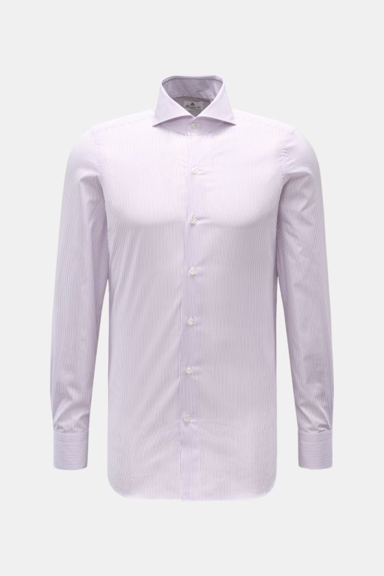 Finamore Business Hemd 'Sergio Milano' Haifisch-Kragen violett/weiß gestreift, Extra Slim Fit, reine Baumwolle, Sportmanschette, frontal fotografiert. Finamore Business Hemd 'Sergio Milano' Haifisch-Kragen violett/weiß gestreift, Extra Slim Fit, reine Baumwolle, Sportmanschette, frontal fotografiert.