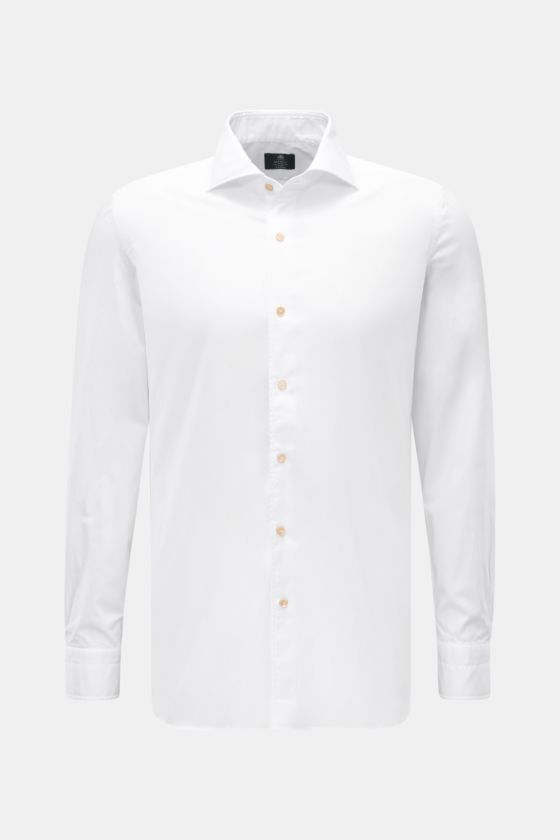 Borrelli Casual Hemd 'Ettore' Haifisch-Kragen weiß, frontale Ansicht, Twill aus reiner Baumwolle, glatter Griff, Slim Fit, französische Knopfleiste mit Perlmuttknöpfen, klassische Sportmanschette, gerundeter Saumverlauf. Borrelli Casual Hemd 'Ettore' Haifisch-Kragen weiß, frontale Ansicht, Twill aus reiner Baumwolle, glatter Griff, Slim Fit, französische Knopfleiste mit Perlmuttknöpfen, klassische Sportmanschette, gerundeter Saumverlauf.
