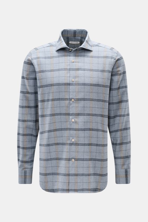 Guglielminotti Flanellhemd Haifisch-Kragen grau/dunkelgrau/beige kariert, Slim Fit, weicher Griff, Baumwolle und Cashmere, frontale Ansicht. Guglielminotti Flanellhemd Haifisch-Kragen grau/dunkelgrau/beige kariert, Slim Fit, weicher Griff, Baumwolle und Cashmere, frontale Ansicht.