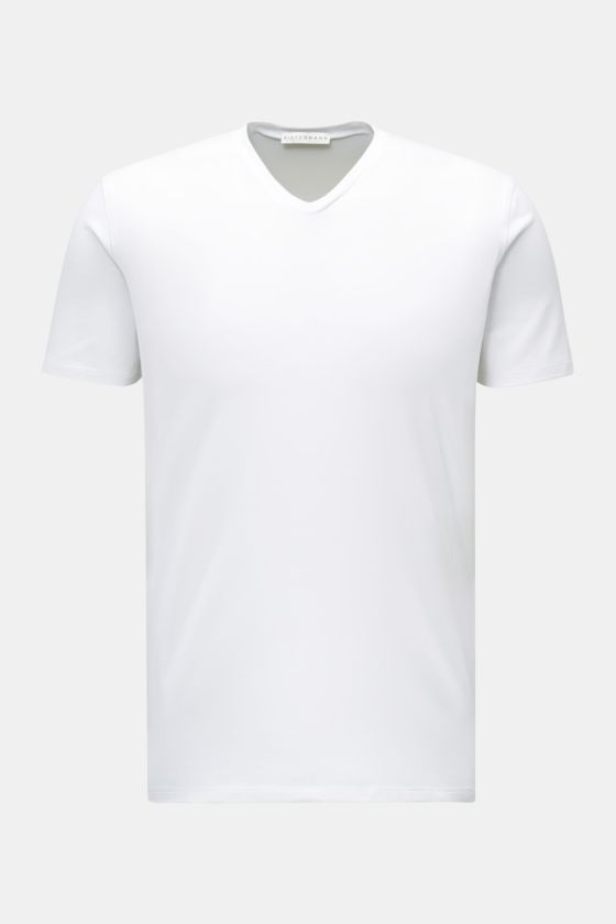 Kiefermann V-Neck T-Shirt 'Hapes' weiß, frontale Ansicht, zeitloses Slim Fit aus elastischem Baumwoll-Modal-Mix, sehr weich, V-Ausschnitt. Kiefermann V-Neck T-Shirt 'Hapes' weiß, frontale Ansicht, zeitloses Slim Fit aus elastischem Baumwoll-Modal-Mix, sehr weich, V-Ausschnitt.