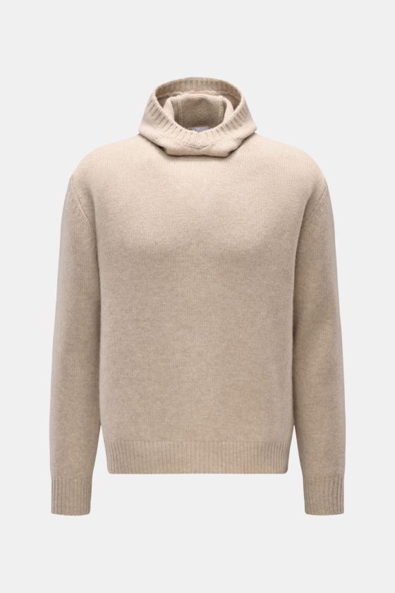 Frontale Nahaufnahme eines beige melierten 04651/ A trip in a bag Kapuzenpullovers mit Turtleneck-Kapuzendesign, Wolle-Cashmere-Mix, Regular Fit und breiten Rippbündchen. Frontale Nahaufnahme eines beige melierten 04651/ A trip in a bag Kapuzenpullovers mit Turtleneck-Kapuzendesign, Wolle-Cashmere-Mix, Regular Fit und breiten Rippbündchen.