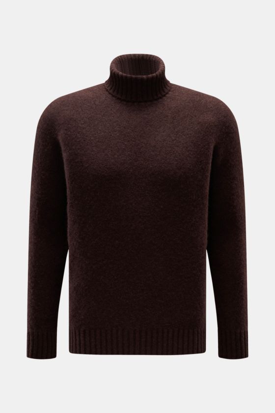 Piacenza 1733 Rollkragenpullover dunkelbraun, frontale Ansicht, Slim Fit, weicher Mix aus Cashmere, Seide, Microfaser, mittelfeines Strickbild, Rippbündchen. Piacenza 1733 Rollkragenpullover dunkelbraun, frontale Ansicht, Slim Fit, weicher Mix aus Cashmere, Seide, Microfaser, mittelfeines Strickbild, Rippbündchen.