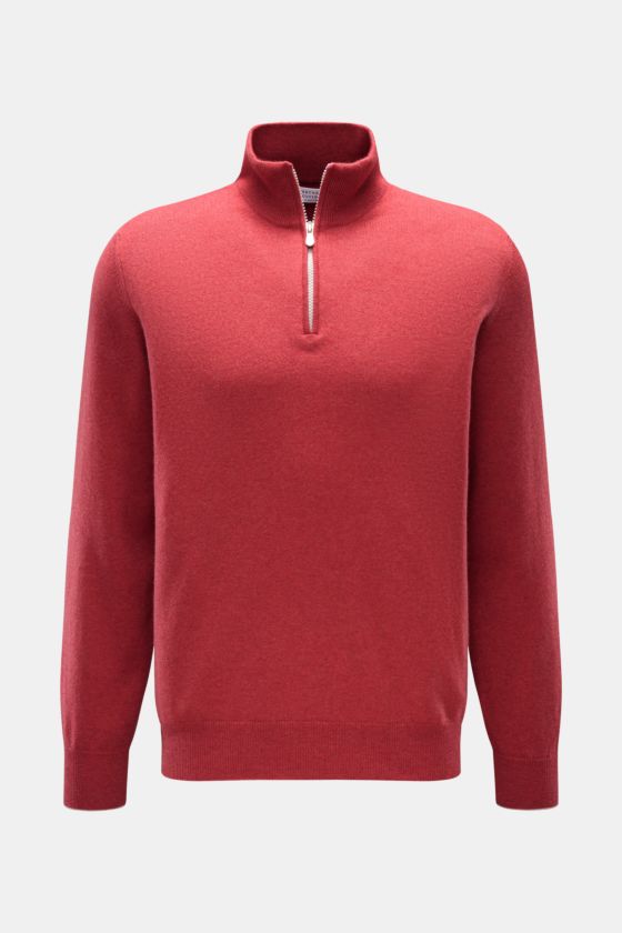 Brunello Cucinelli Cashmere Troyer hellrot, frontale Ansicht, reiner weicher Cashmere, Troyer-Kragen mit Reißverschluss, Regular Fit, feines Strickbild. Brunello Cucinelli Cashmere Troyer hellrot, frontale Ansicht, reiner weicher Cashmere, Troyer-Kragen mit Reißverschluss, Regular Fit, feines Strickbild.