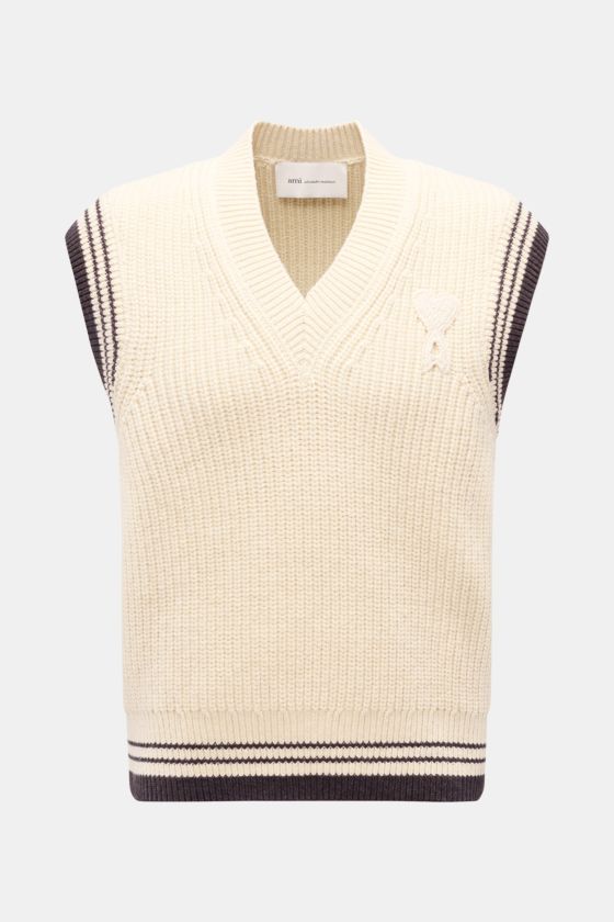 Ami Paris V-Neck Pullunder sand, grob gestrickt aus Wolle und Baumwolle, Slim Fit, V-Neck, uni mit kontrastfarbigen Rippbündchen, frontale Ansicht. Ami Paris V-Neck Pullunder sand, grob gestrickt aus Wolle und Baumwolle, Slim Fit, V-Neck, uni mit kontrastfarbigen Rippbündchen, frontale Ansicht.