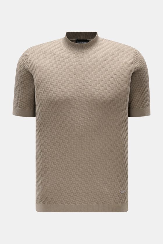 Emporio Armani Kurzarmpullover beige, frontale Ansicht, leichter Pullover aus reiner Schurwolle mit Strukturstrick, Rundhalsausschnitt, Regular Fit, Rippbündchen, Weblabel am Saum. Emporio Armani Kurzarmpullover beige, frontale Ansicht, leichter Pullover aus reiner Schurwolle mit Strukturstrick, Rundhalsausschnitt, Regular Fit, Rippbündchen, Weblabel am Saum.