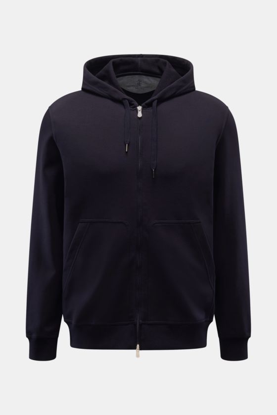 Brunello Cucinelli Sweatjacke navy, leichte Baumwoll-Jersey, Regular Fit, Kapuze mit Tunnelzug, verdeckter Zwei-Wege-Reißverschluss, Kängurutasche, Rippbündchen, Vorderansicht. Brunello Cucinelli Sweatjacke navy, leichte Baumwoll-Jersey, Regular Fit, Kapuze mit Tunnelzug, verdeckter Zwei-Wege-Reißverschluss, Kängurutasche, Rippbündchen, Vorderansicht.