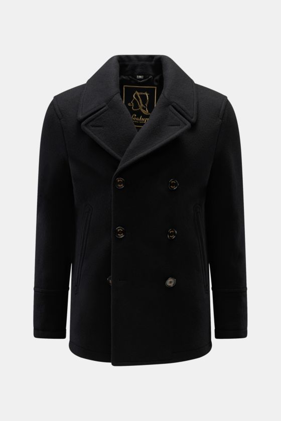 Sealup Cabanjacke 'Amalfi Peacoat' schwarz, frontale Nahaufnahme, weicher Woll-Cashmere-Mix, Slim Fit, breite Reverskragen, zweireihige Drei-Knopf-Leiste, schräge Leistentaschen, Metall-Logo, leichte Wattierung. Sealup Cabanjacke 'Amalfi Peacoat' schwarz, frontale Nahaufnahme, weicher Woll-Cashmere-Mix, Slim Fit, breite Reverskragen, zweireihige Drei-Knopf-Leiste, schräge Leistentaschen, Metall-Logo, leichte Wattierung.