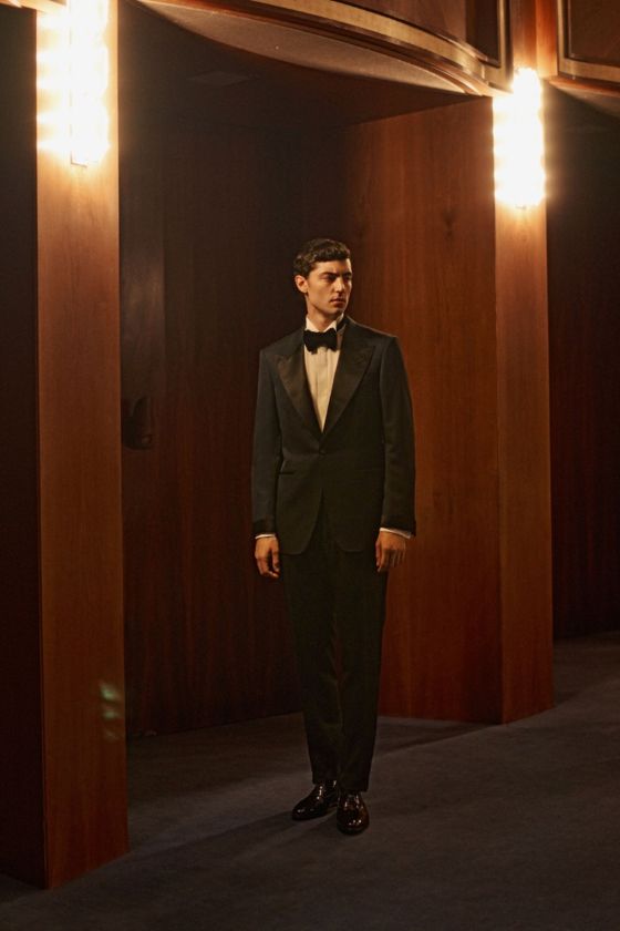 Shop by Look 36 Edition Vol. 17 Shop by Look 36 Edition Vol. 17