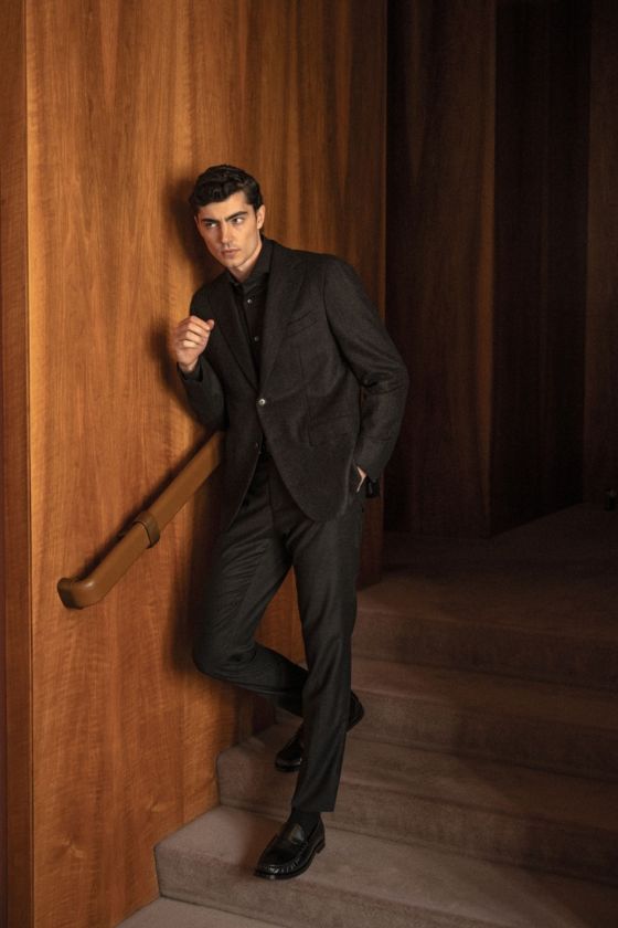 Shop by Look 44 Edition Vol. 17 Shop by Look 44 Edition Vol. 17